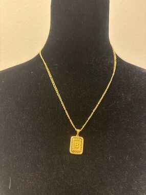 Gold Initial 'B' Pendant Necklace - Women Jewelry